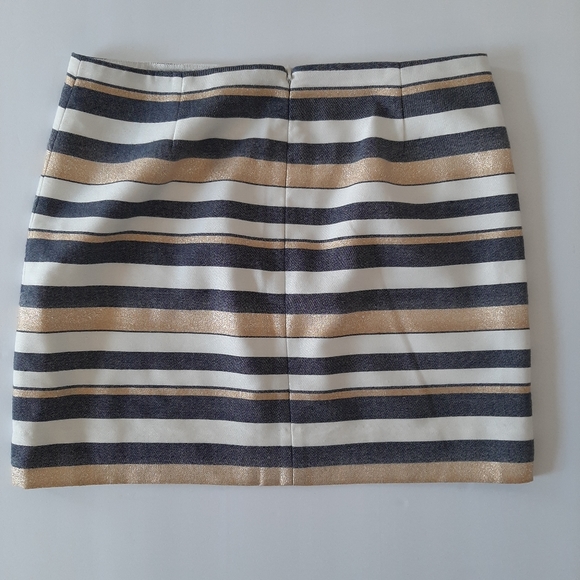 *SOLD* J. Crew Striped Mini - Picture 3 of 5